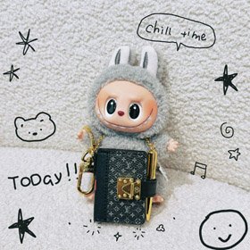 Louis Vuitton LV letter mini notebook keychain -0033  